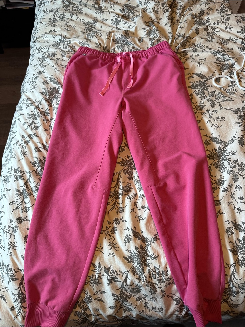 Figs Men’s Bright Pink Jogger Scrub Pants